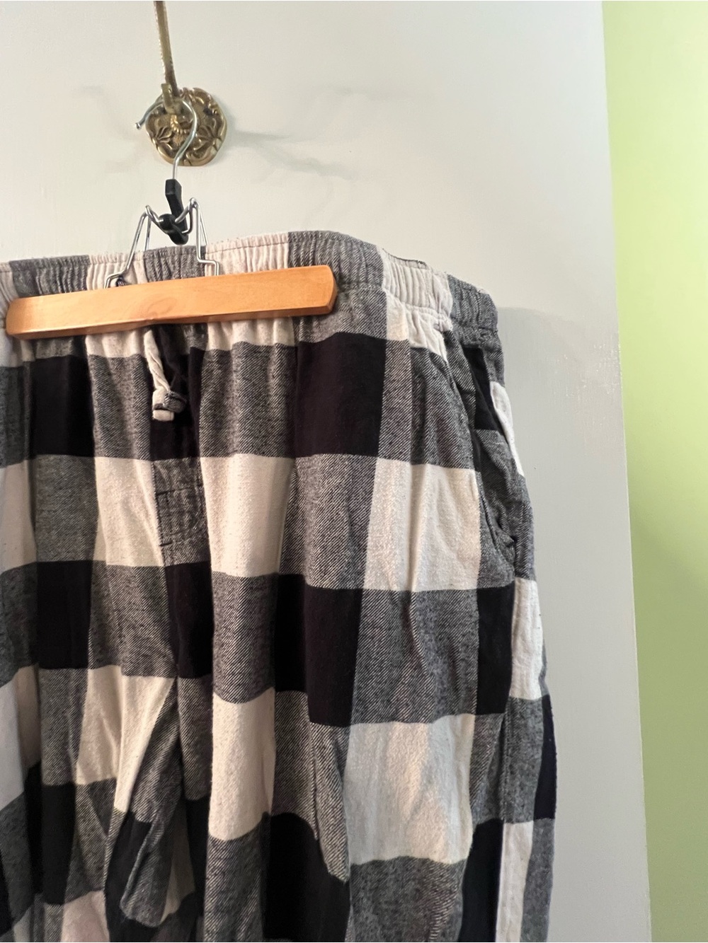 Old Navy Men’s Sz XXXL Flannel Pajama Pant White Black Buffalo Plaid 100% Cotton - Picture 6 of 11